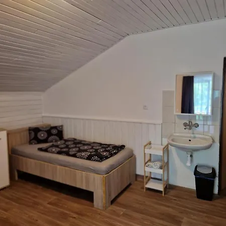 U Popelku Guest house *